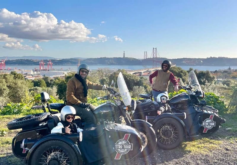 Lisbon : Historic Motorcycle Side-car Tour 1H - Discovering Lisbon in a Sidecar: The Full Experience