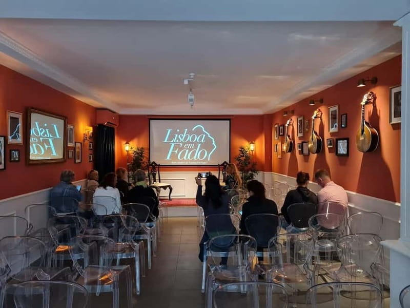 Lisbon: Intimate Live Fado Music Show with Port wine - Who Will Love This?