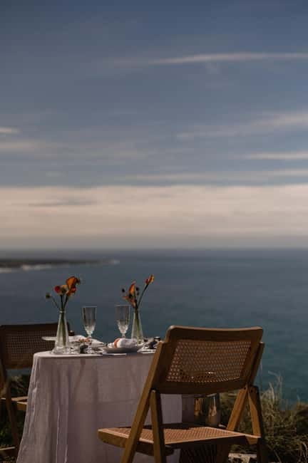 Lisbon: Luxury Vintage Picnic Experience - FAQ