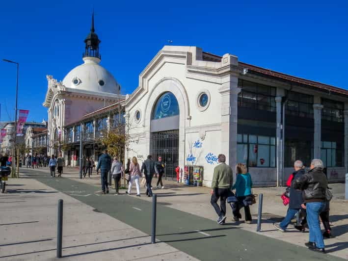 Lisbon: Mercado da Ribeira Tour and Cooking Class - Discovering Lisbon’s Mercado da Ribeira