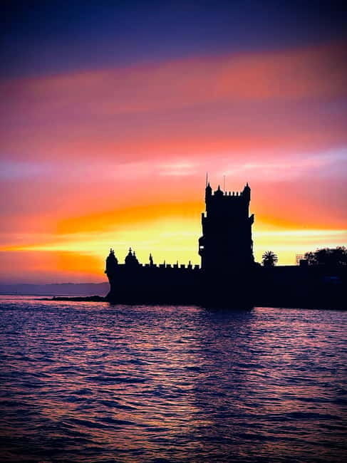 Lisbon On a Sailboat - Cultural Facts and Sailing Experience - Key Points / Takeaways