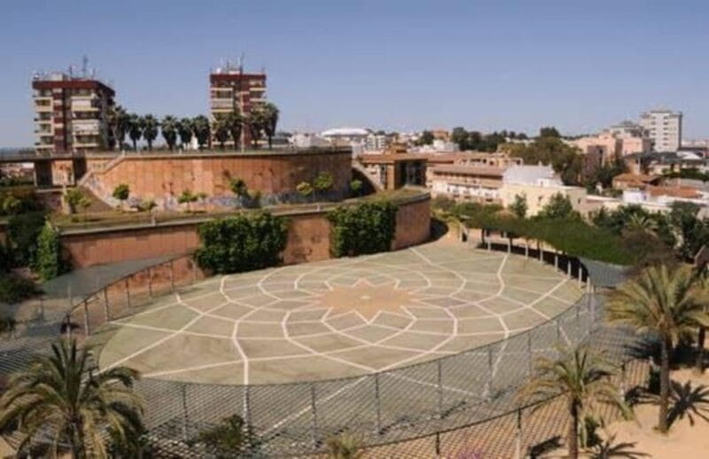 Lisbon: One-way trip to Seville up to 2 stops Algarve Huelva - Key Points / Takeaways