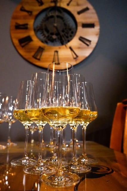 Lisbon: Premium Wine and Tapas Tasting Session - Key Points / Takeaways