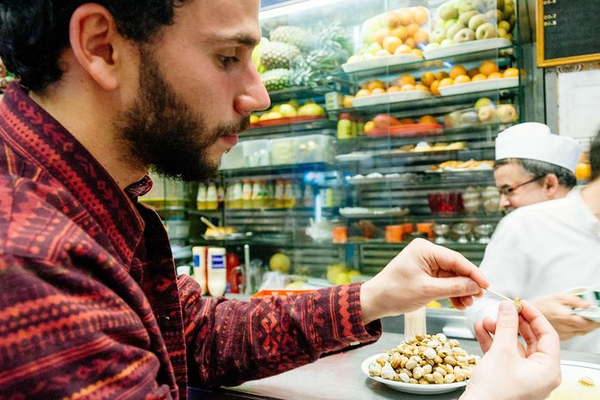 Lisbon Private Food Walking Tour With Locals: 6 or 10 Tastings - Private Tour Experience