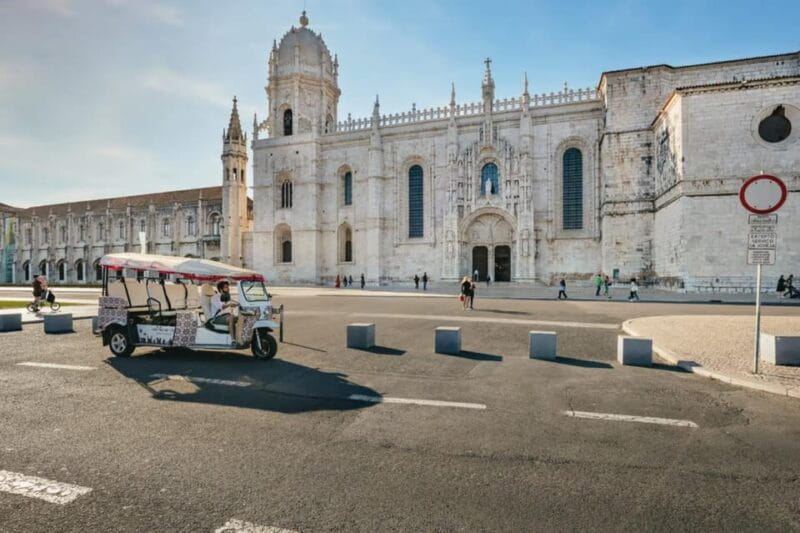 Lisbon: Private Guided Tuk-Tuk Tour with Hotel Pickup - The Sum Up