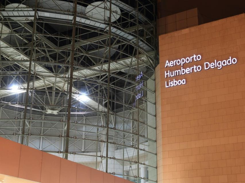 Lisbon: Private Transfer Between the Airport & Ericeira Area - Additional Services