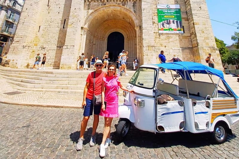 Lisbon: Private Tuk-Tuk Tour with Local Guide - Who and When This Tour Fits Best