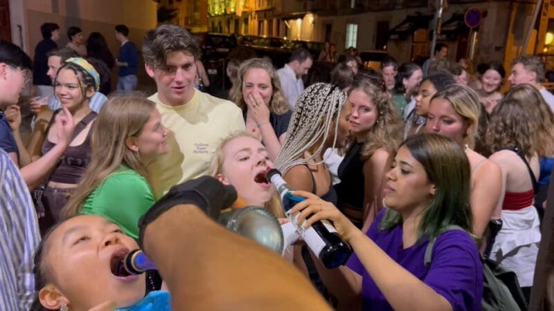 Lisbon Pub Crawl: Unlimited Drinks, Shots & V.I.P Club Entry - Key Points and Takeaways