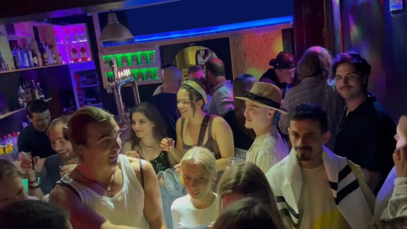 Lisbon Pub Crawl: Unlimited Drinks, Shots & V.I.P Club Entry - The Tour Itself: A Step-by-Step Breakdown