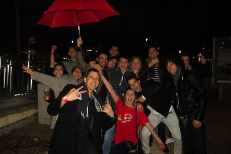 Lisbon: Pub Crawl with Open Bar and VIP Club Entry - The Experience: Atmosphere and Authenticity