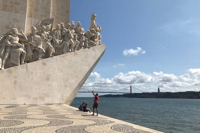 Lisbon: Rent a Scooter from 4h up to 7 days Honda Pcx - FAQ