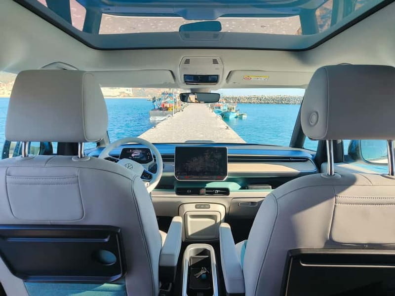 Lisbon: Sesimbra Stylish Electric ID.Buzz Tour with Lunch - Lunch with a View and Fresh Flavors