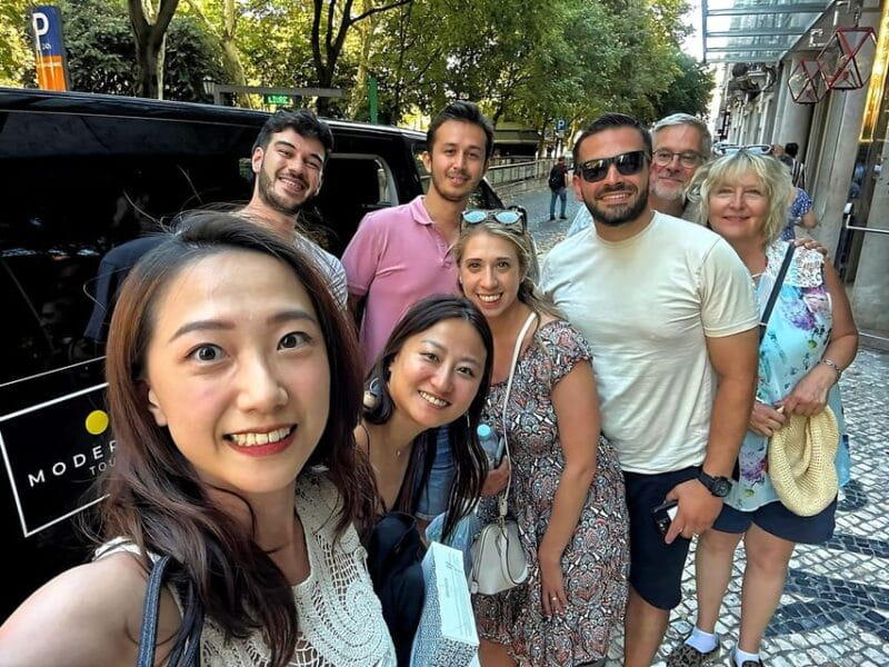 Lisbon: Sintra, Pena Palace, Cabo da Roca, & Cascais Tour - Key Points / Takeaways