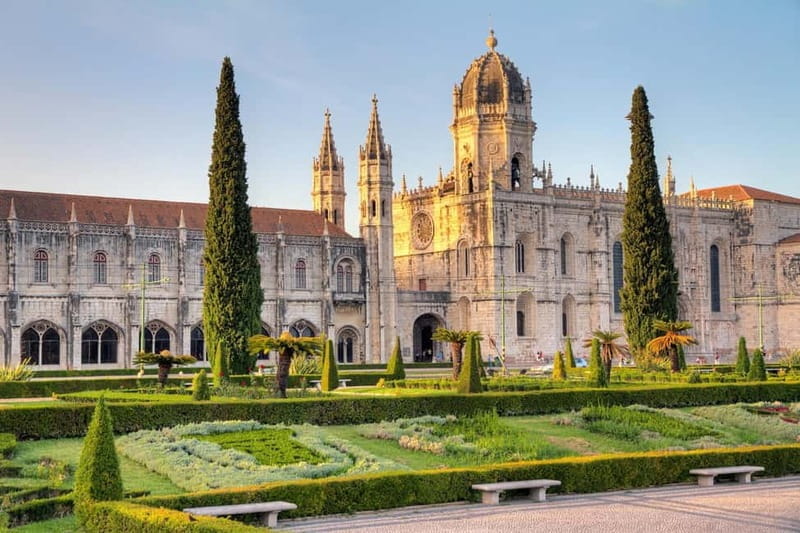 Lisbon: Skip-the-line Jerónimos Monastery Tour with Tickets - Practical Details: What to Expect
