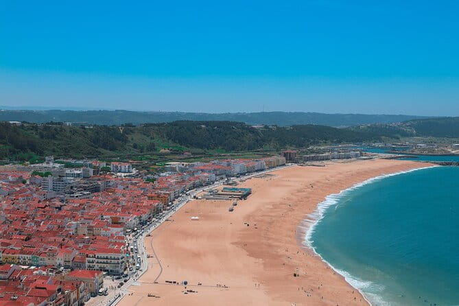 Lisbon Small Group Tour from Fatima, Obidos, Nazare and Batalha - Óbidos: Medieval Walled Village