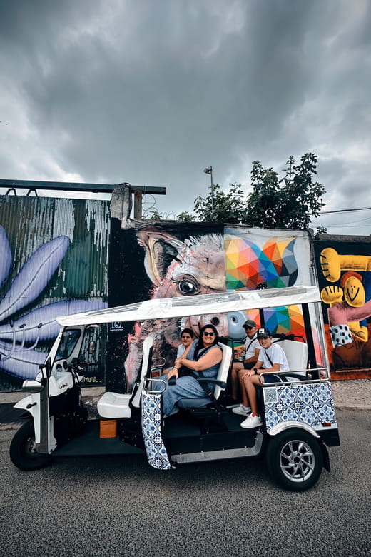 Lisbon: Street Art Lovers with Tuktuk - How the Itinerary Unfolds