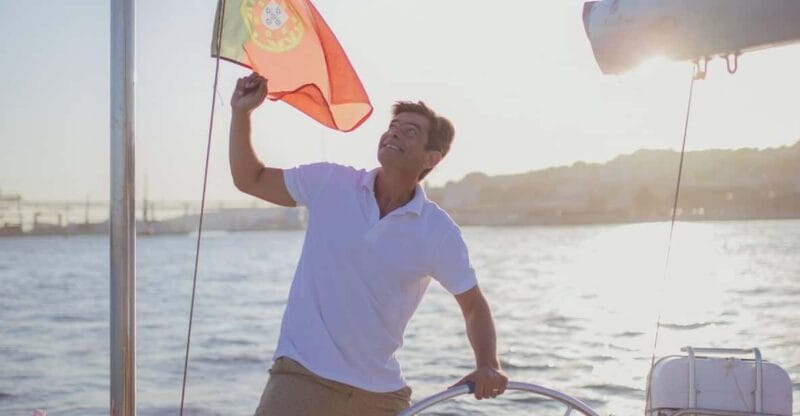 Lisbon: Sunset boat tour with wine - Key points / Takeaways