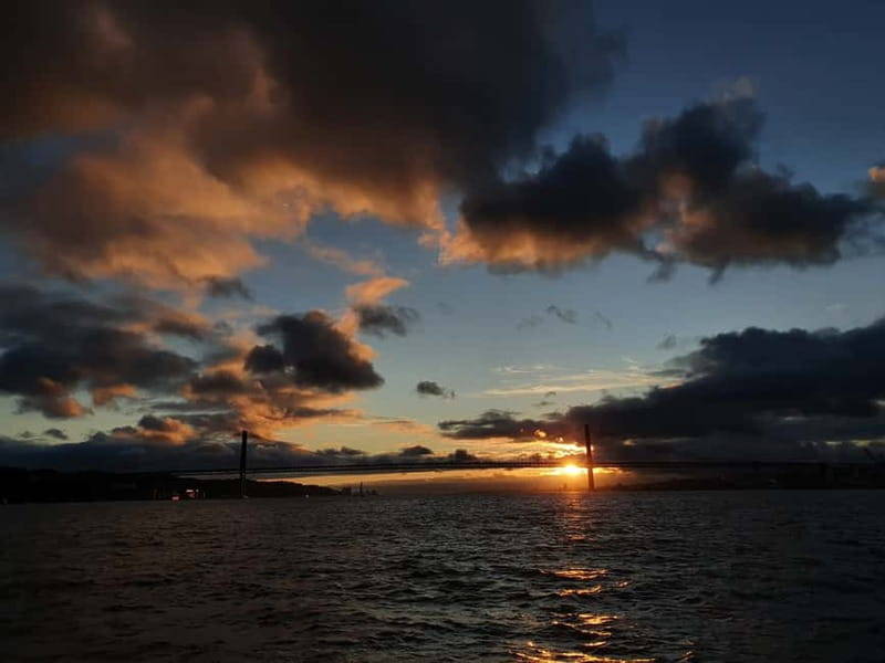 Lisbon: Sunset Catamaran Cruise with Drinks - Who Will Love This Experience?