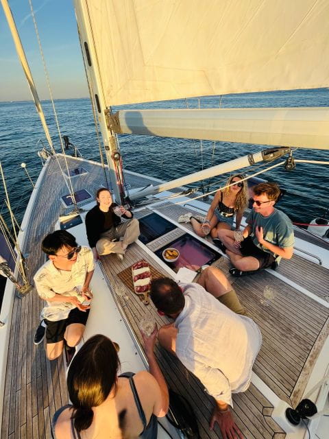 Lisbon: Sunset Sailing Cruise on a 47-Foot Sailboat - What to Bring