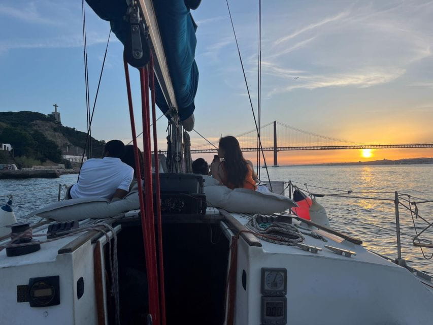 Lisbon Sunset Sensations 2h Cruise - Frequently Asked Questions