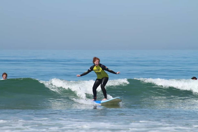 Lisbon: The Surf Instructor - surf lessons with transfer - Key Points / Takeaways
