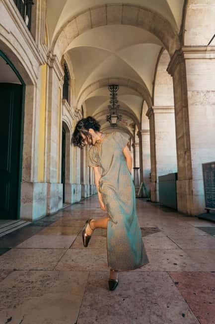 Lisbon Through the Lens Photoshoot with a Local Professional - Who Would Love This Experience