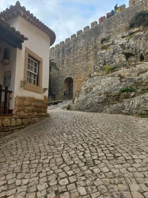 Lisbon: Transfer to Porto with Obidos and Nazare - Starting the Journey: From Lisbon’s Comfort to Scenic Stops