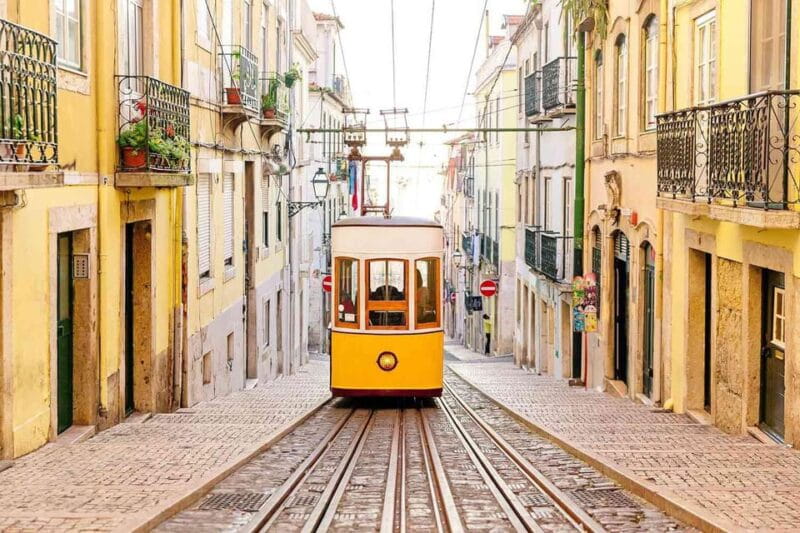 lisbon tuktuk tour 2 hours - Who Will Love This Tour?