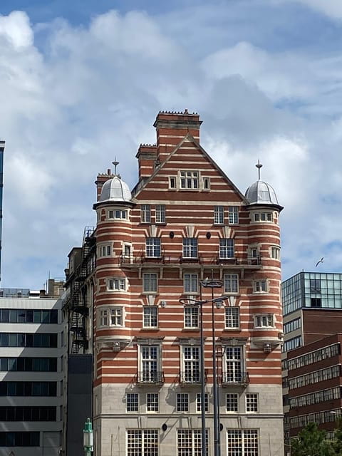 Liverpool: A Walk Through Time: Full History Walking Tour - Entering Liverpool’s Living History: A Deep Dive