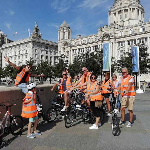 Liverpool: City Centre Highlights Tour on eBikes - Discovering the Heart of Liverpool on e-Bikes