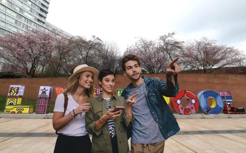 Liverpool: City Walking Tour & Exploration Game - Practical Aspects: Price, Duration, and Accessibility