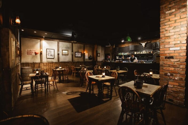 Liverpool: Wild West Saloon Immersive Cocktail Experience - The Experience: Storyline and Interactions