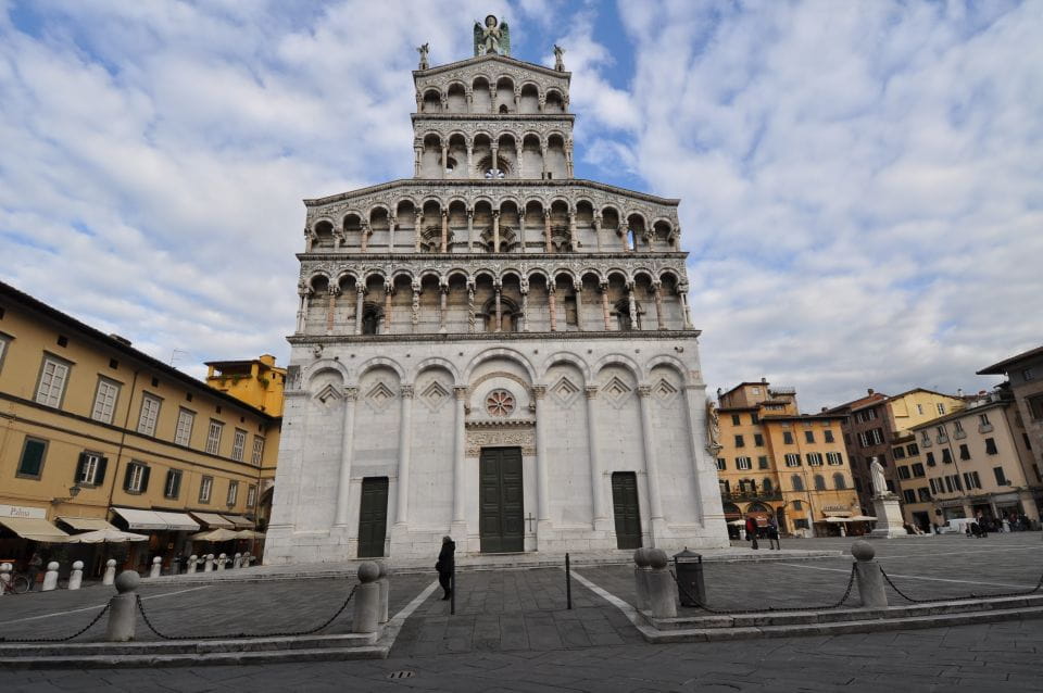 Livorno: Full-Day Private Shore Excursion to Pisa & Lucca - Exploring Lucca