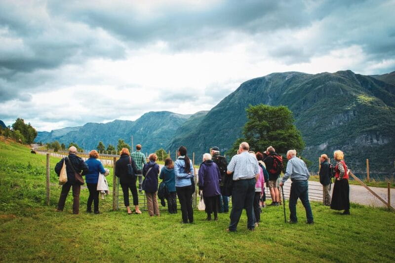 Ljøen, Hellesylt: Ljøen Farm Tour - FAQ