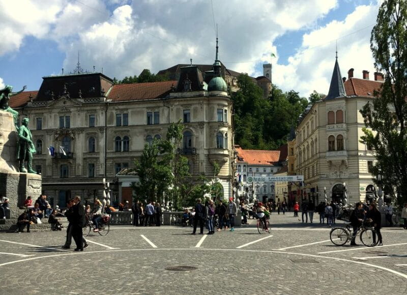 Ljubljana and Ljubljana Castle Sightseeing Tour - Authentic Local Flavor and Insider Tips