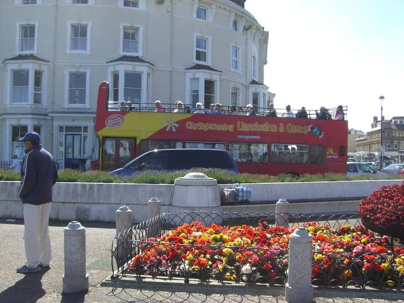 Llandudno: City Sightseeing Hop-On Hop-Off Bus Tour - Authentic and Informed Commentary
