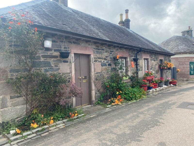 Loch Lomond, Stirling Castle and the Kelpies: Private Tour - FAQs