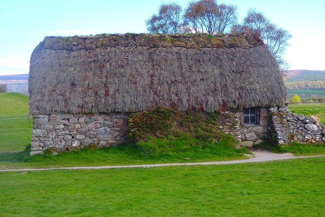 Loch Ness & Culloden Battlefield Private Tour From Inverness - Meeting Highland Cows and Alpacas