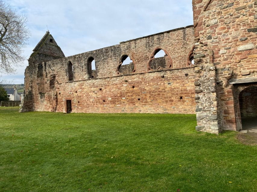 Loch Ness, Inverness and Outlander Sites From Invergordon - Discovering Loch Ness
