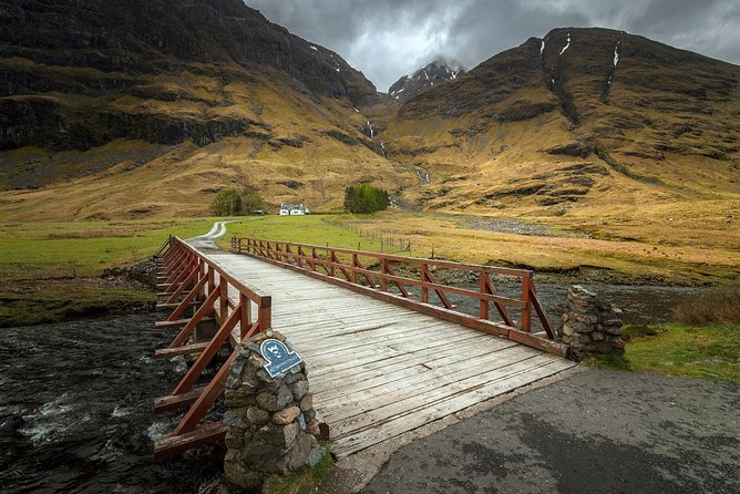 Loch Ness, Scottish Highlands, Glencoe and Pitlochry Tour - Explore the Majestic Scottish Highlands