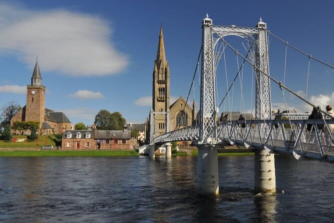 Loch Ness, Urquhart Castle & Culloden Battlefield Shore Excursion - Exploring the Itinerary in Depth