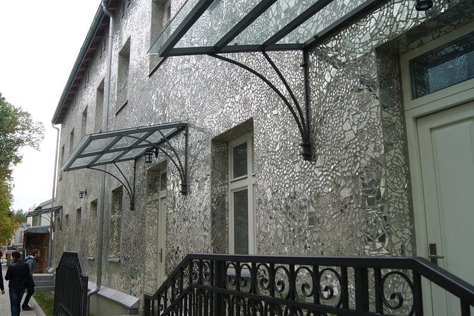 Lodz Old Town Manufaktura Highlights Private Walking Tour - Final Thoughts — Is It Worth It?