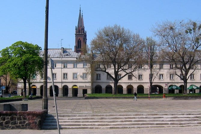 Lodz Old Town Manufaktura Highlights Private Walking Tour - FAQ