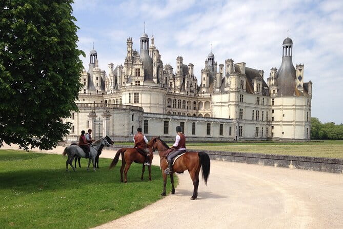 Loire Valley Castles on Horseback weekend Getaway from Paris - Key points / Takeaways