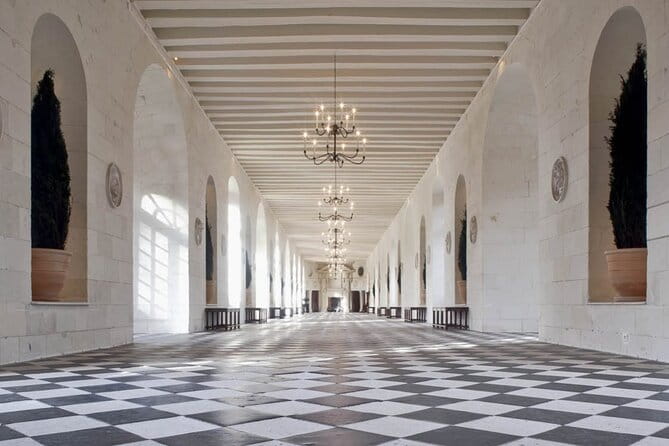 Loire Valley Chateaux from Paris Private Tour - Who This Tour Is Perfect For