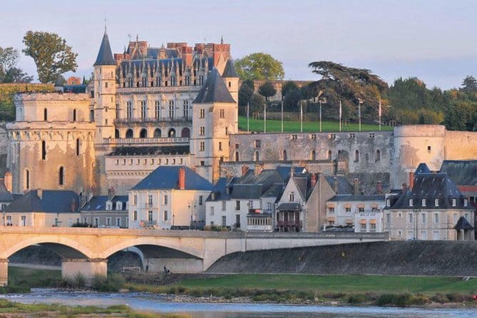 Loire Valley Day Tour From Paris - FAQs About the Loire Valley Day Tour