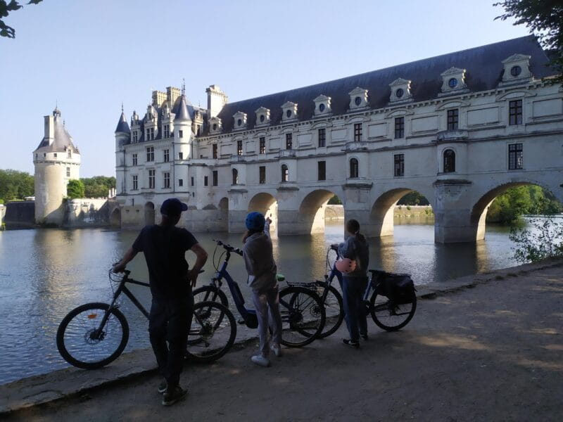 Loire Valley Royal Getaway: E-bike Ride & Stay in a château - A Deep Dive into the Loire Valley Royal Getaway: E-bike Ride & Château Stay