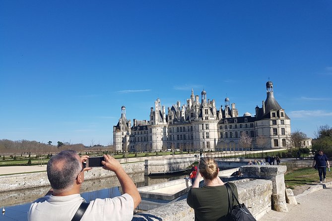 Loire Valley Tour Chambord and Chenonceau From Tours or Amboise - Exploring Chambord Castle