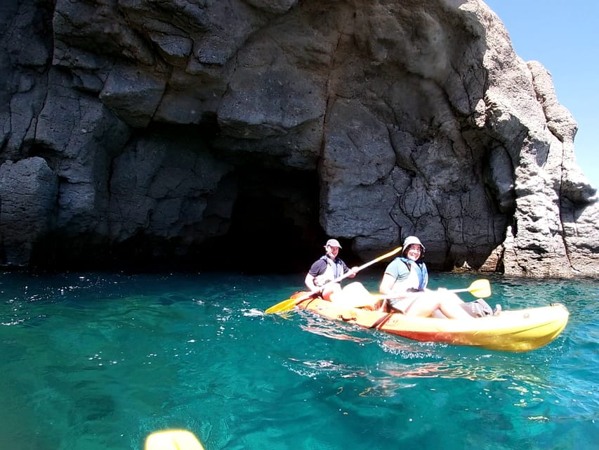 Lomo Quiebre: Mogan Kayaking and Snorkeling Tour in Caves - Participant Requirements
