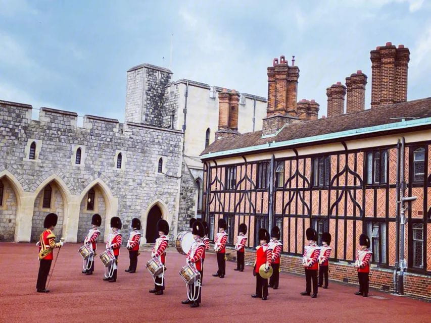London: 10-hour Private Tour(Windsor Castle+Bath+Stonehenge) - Exclusions to Consider